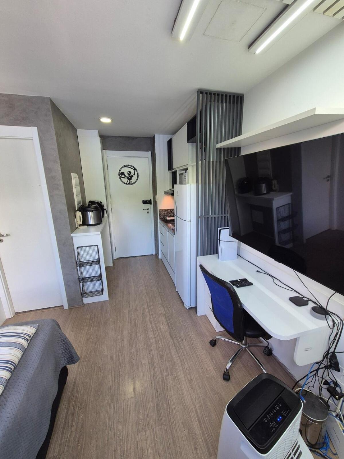 Loft Com Ar Condicionado E Piscina A 86 Metros Do Metro Bras * São Paulo